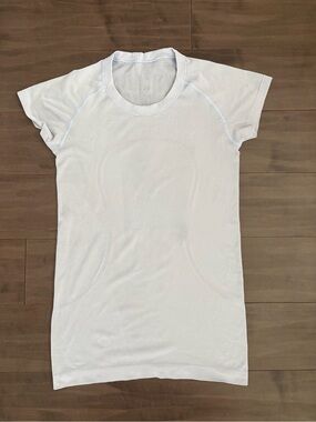 lululemon athletica Short Sleeve Performance Tee - Light Blue